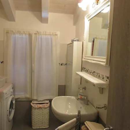 Apartamento Mansarda Lina Casarza Ligure