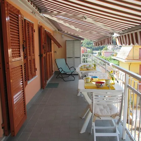 Mansarda Lina Apartamento Casarza Ligure