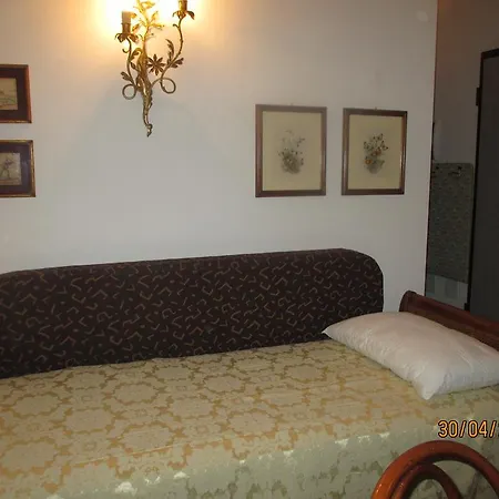 Apartamento Mansarda Lina Casarza Ligure