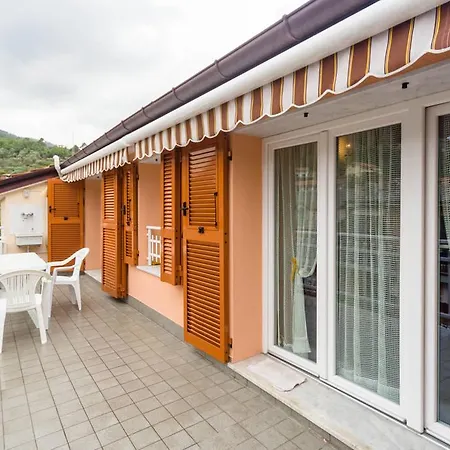 Mansarda Lina קזארצה ליגורה