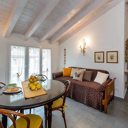 Lejlighed Mansarda Lina *