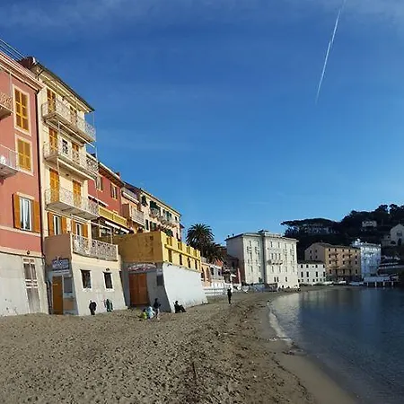 Mansarda Lina * Casarza Ligure