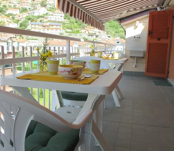 Mansarda Lina Apartment Casarza Ligure